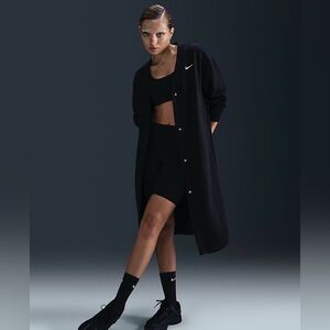 Nike Sportswear Phoenix Fleece
Women's Oversized Long Cardigan size L fits cozy